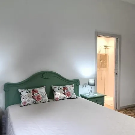 Ginetta Holiday home *